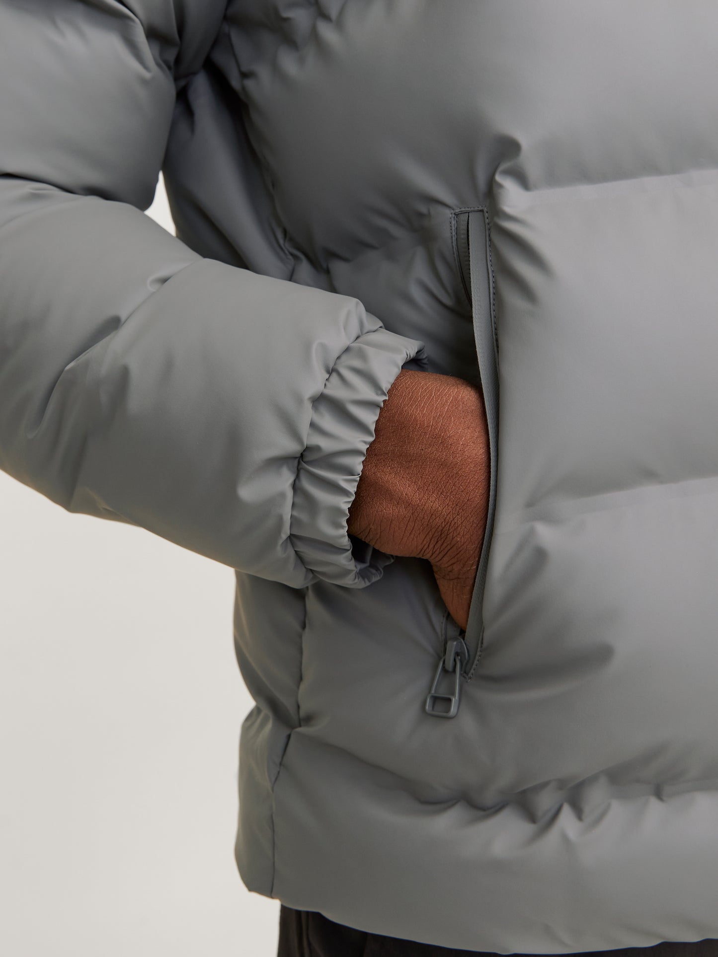 JCOELEMENTS PU PUFFER