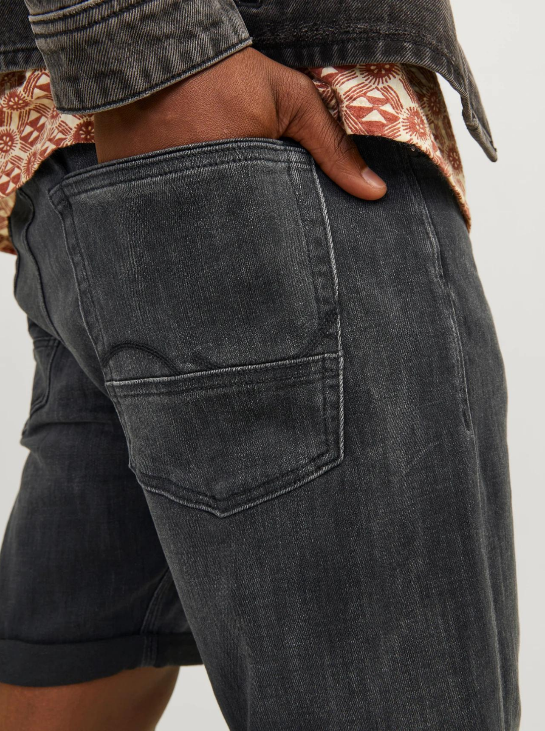 JJICHRIS JJWOOD SHORTS GE 815