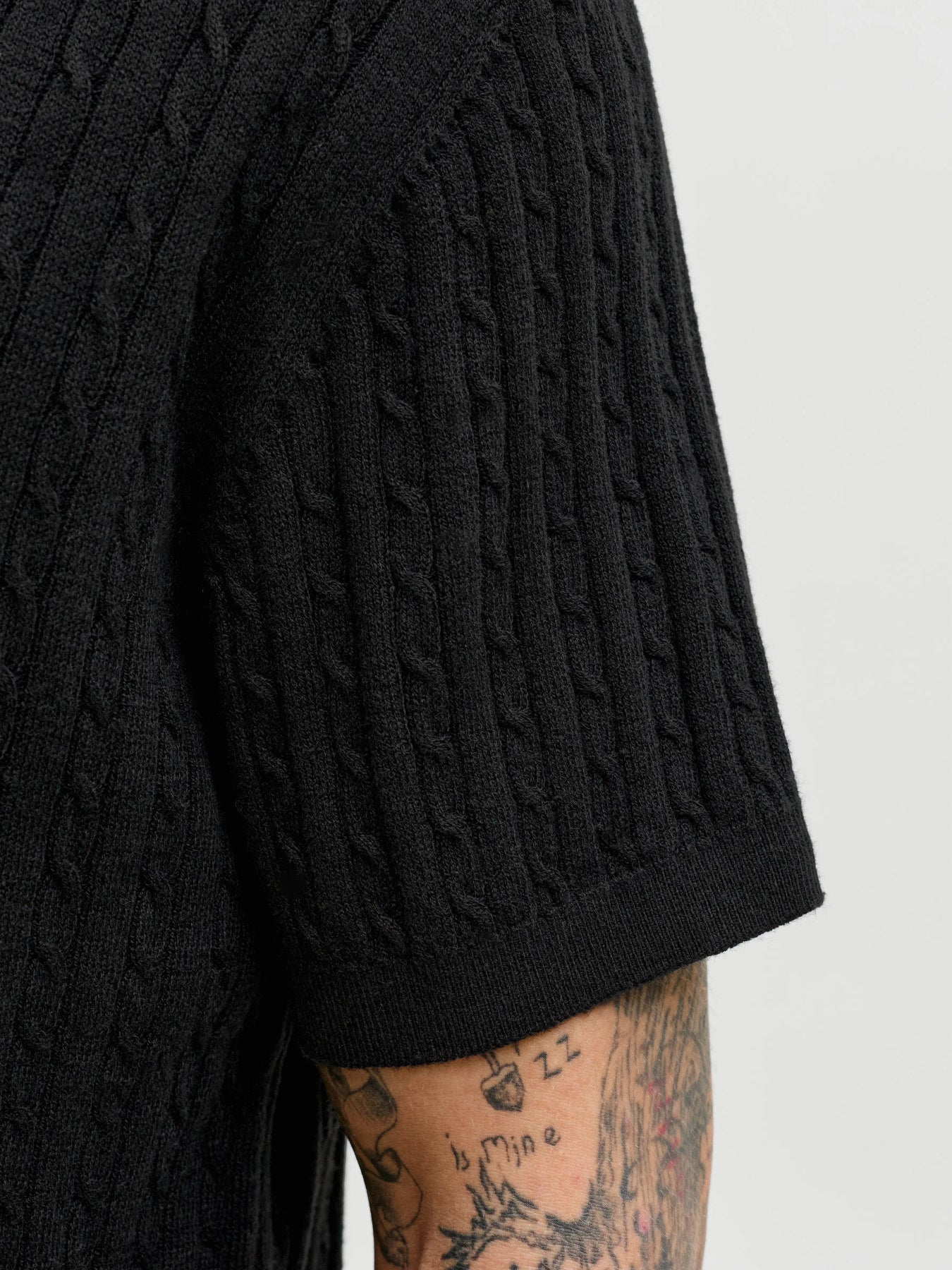 JJEEMIL KNIT CABLE POLO SS LN