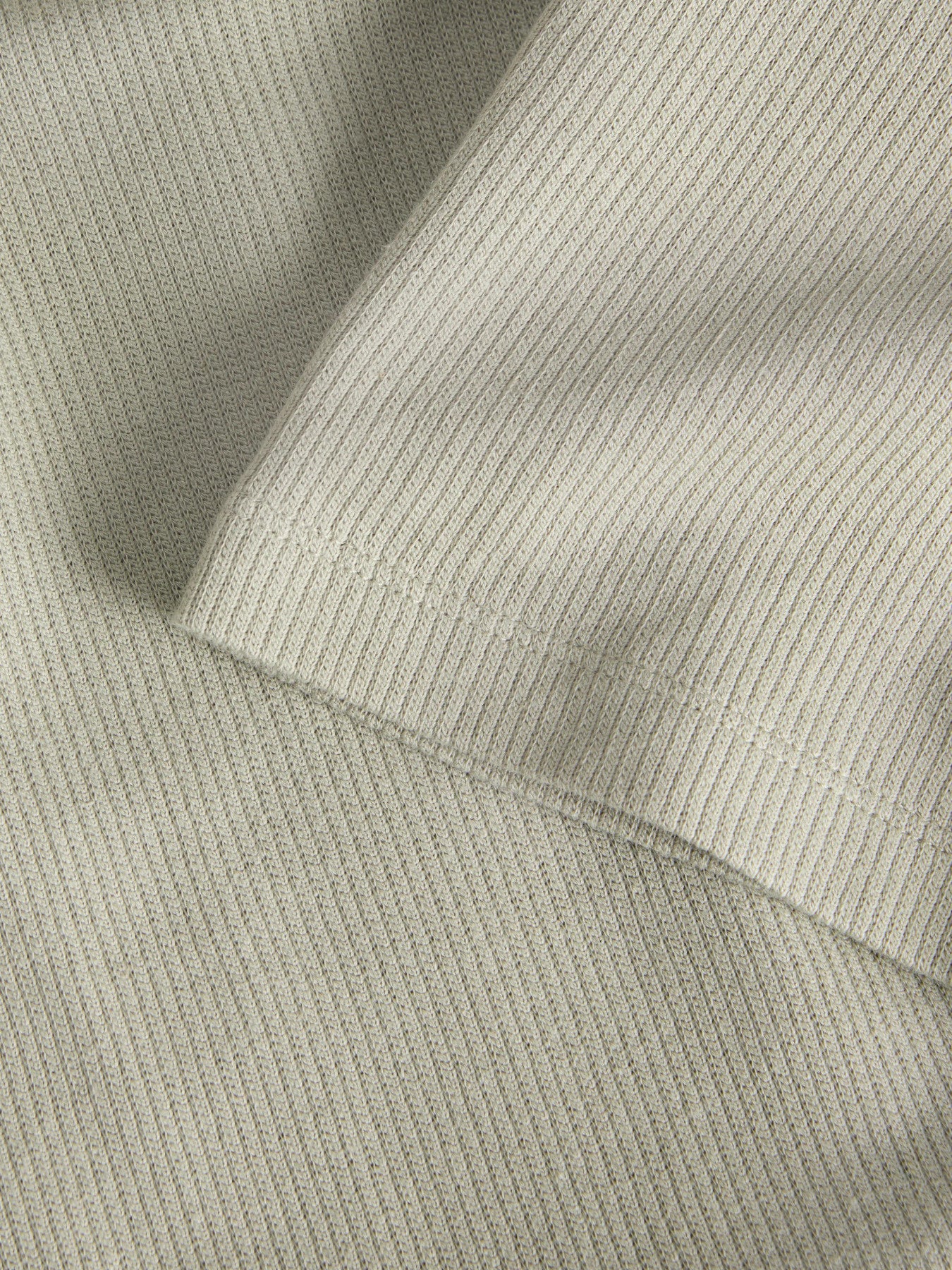 JORMONTAUK TEXTURE TEE SS CN