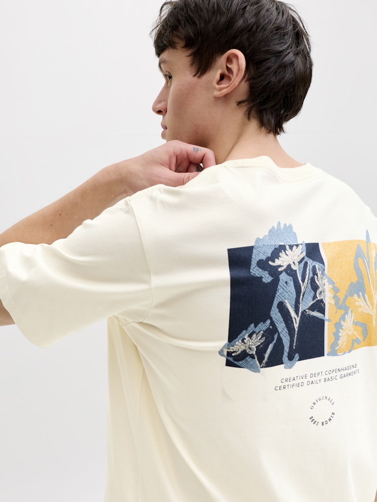 JORMONTAUK AOP BACK TEE SS CREW NECK SN