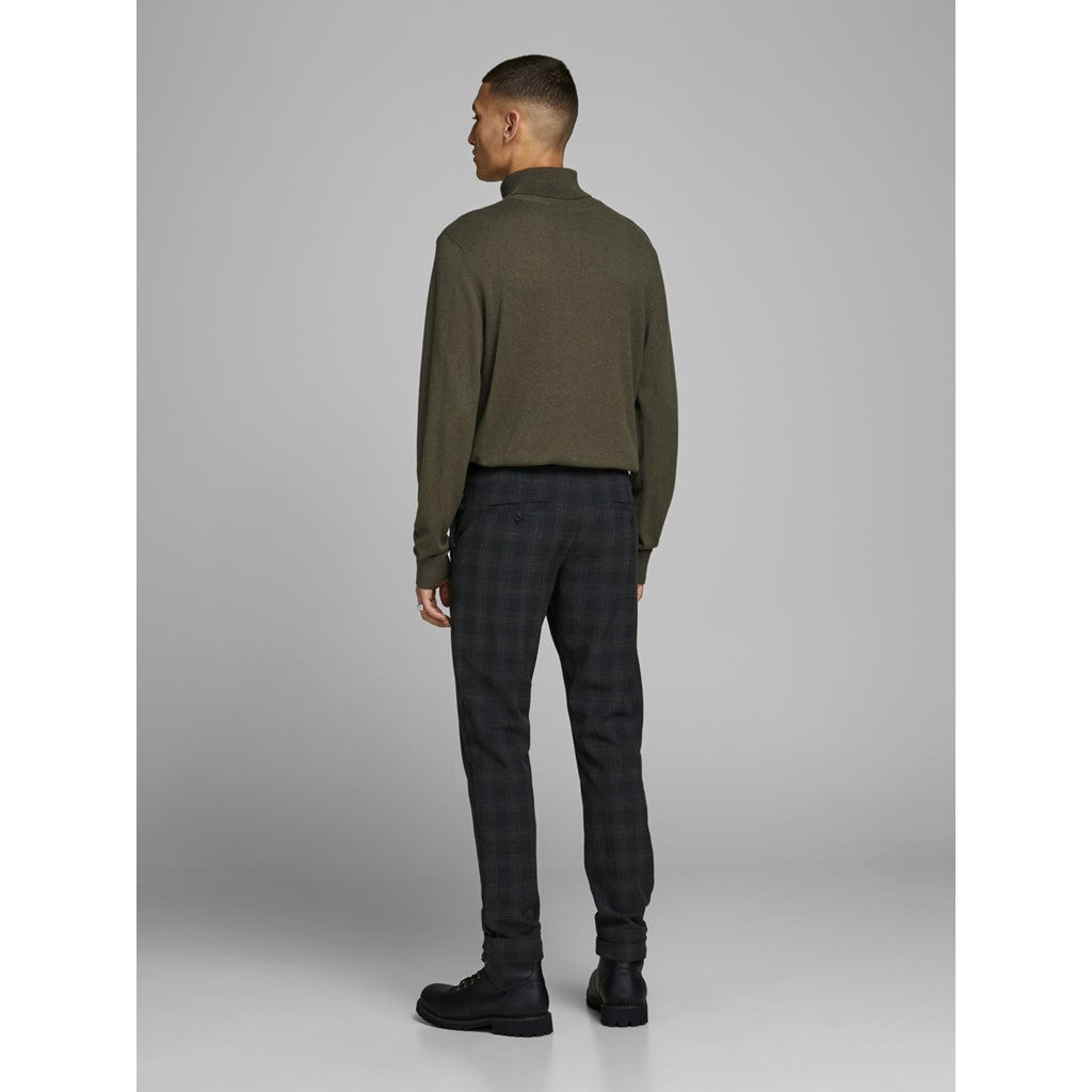 EMIL KNIT ROLL NECK SWEATER