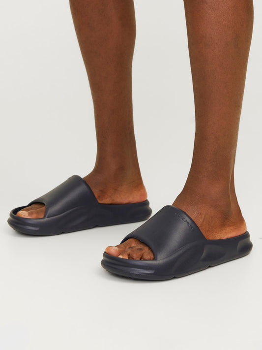 JFWSTATUS MOULDED SLIDER NOOS
