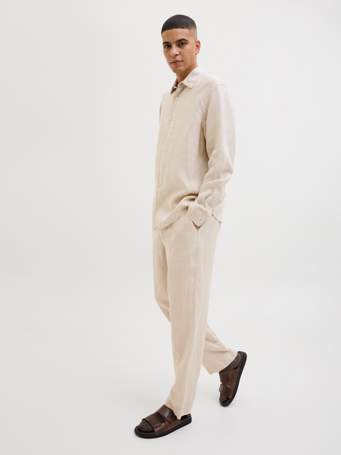 JPSTKARL LAWRENCE LINEN CHINO SN