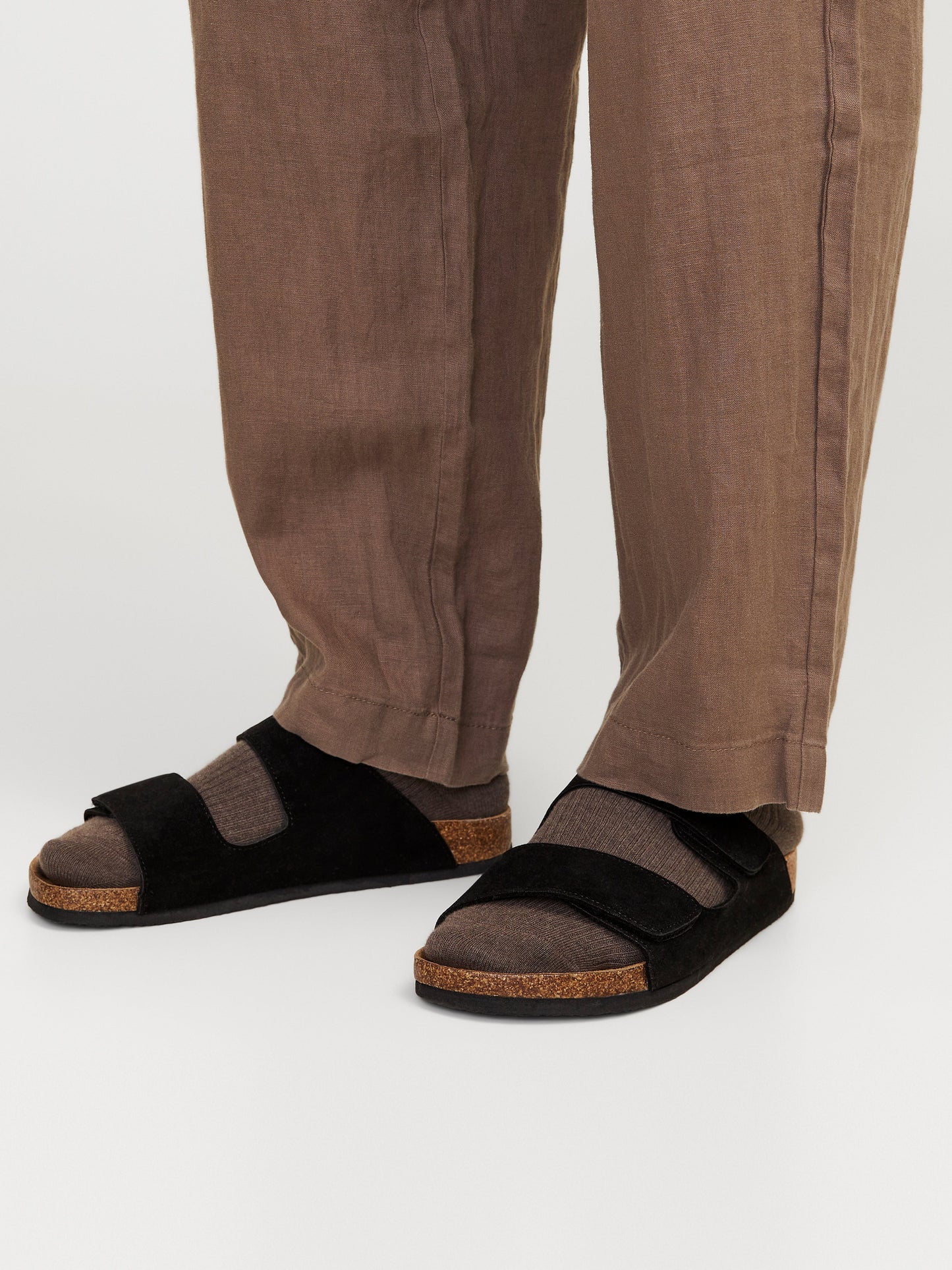 JFWCENTRAL STRAP SANDAL LN