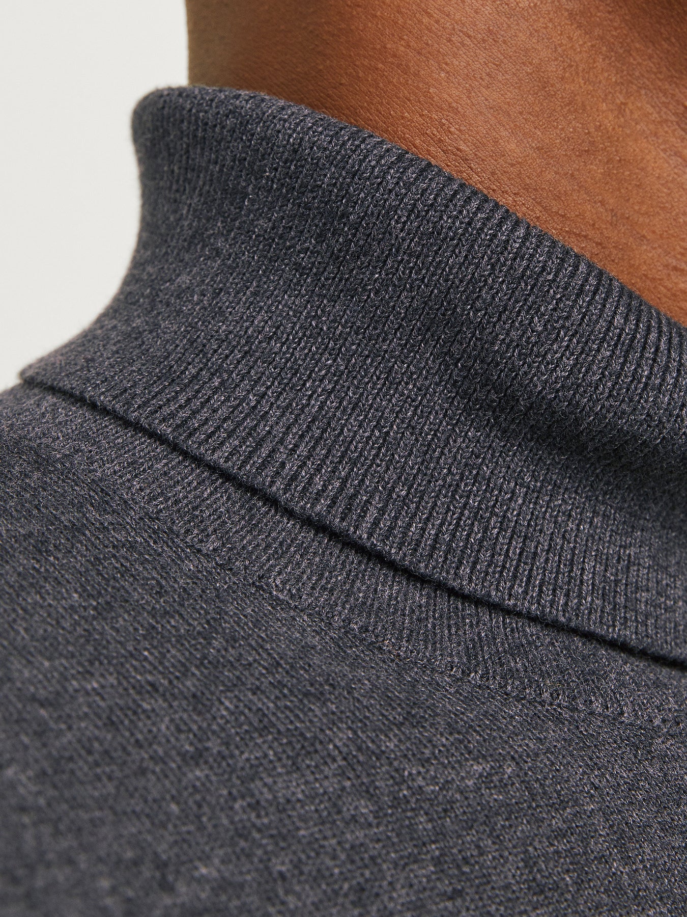 Basic Knit Roll Neck