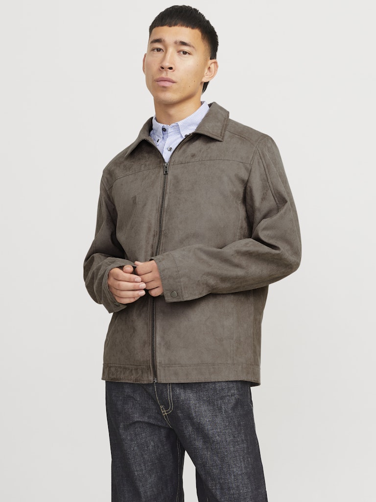 JJEDYLAN SHACKET NOOS