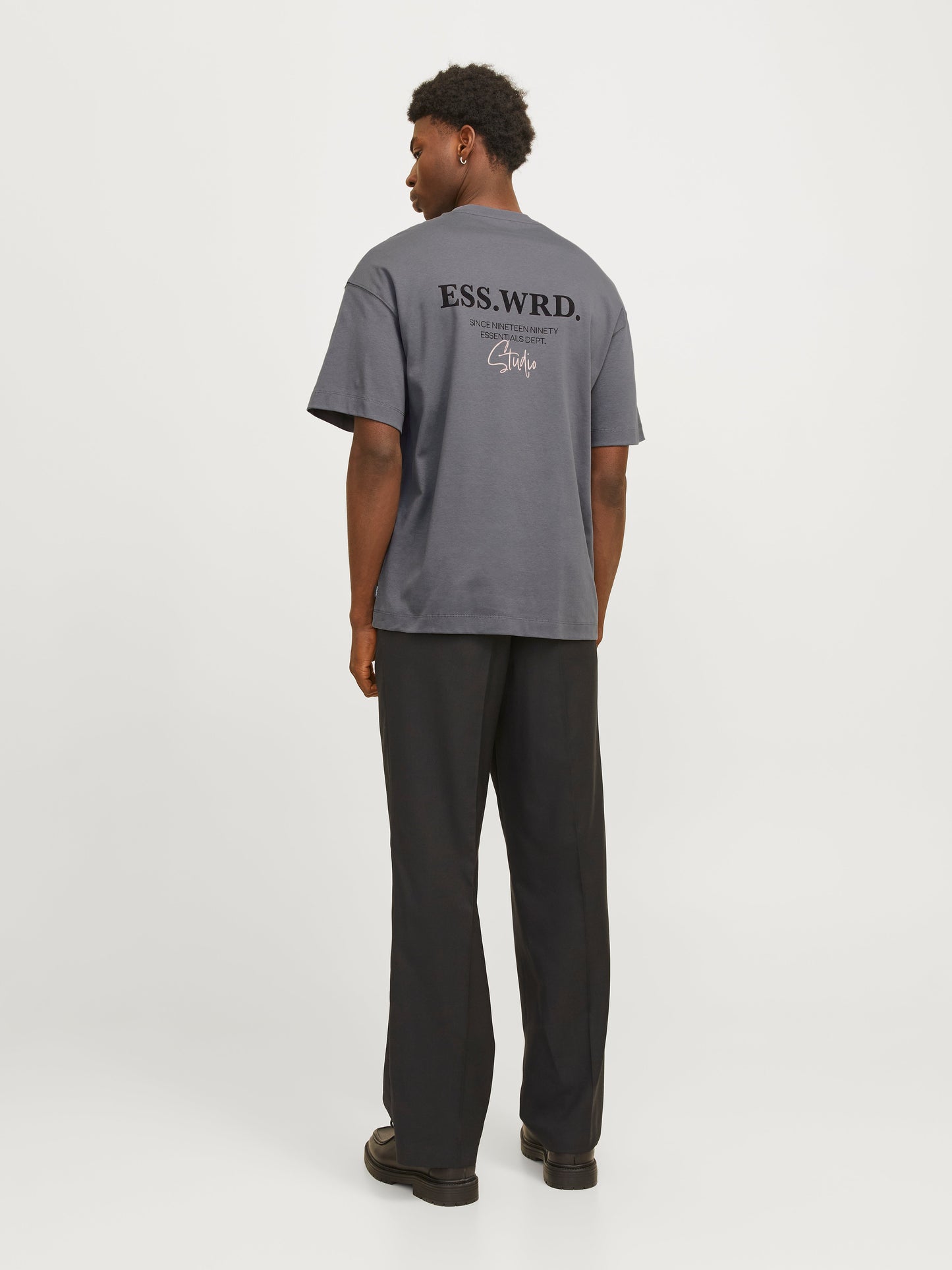 JJEURBAN EDGE STUDIO TEE SS O-NECK NOOS