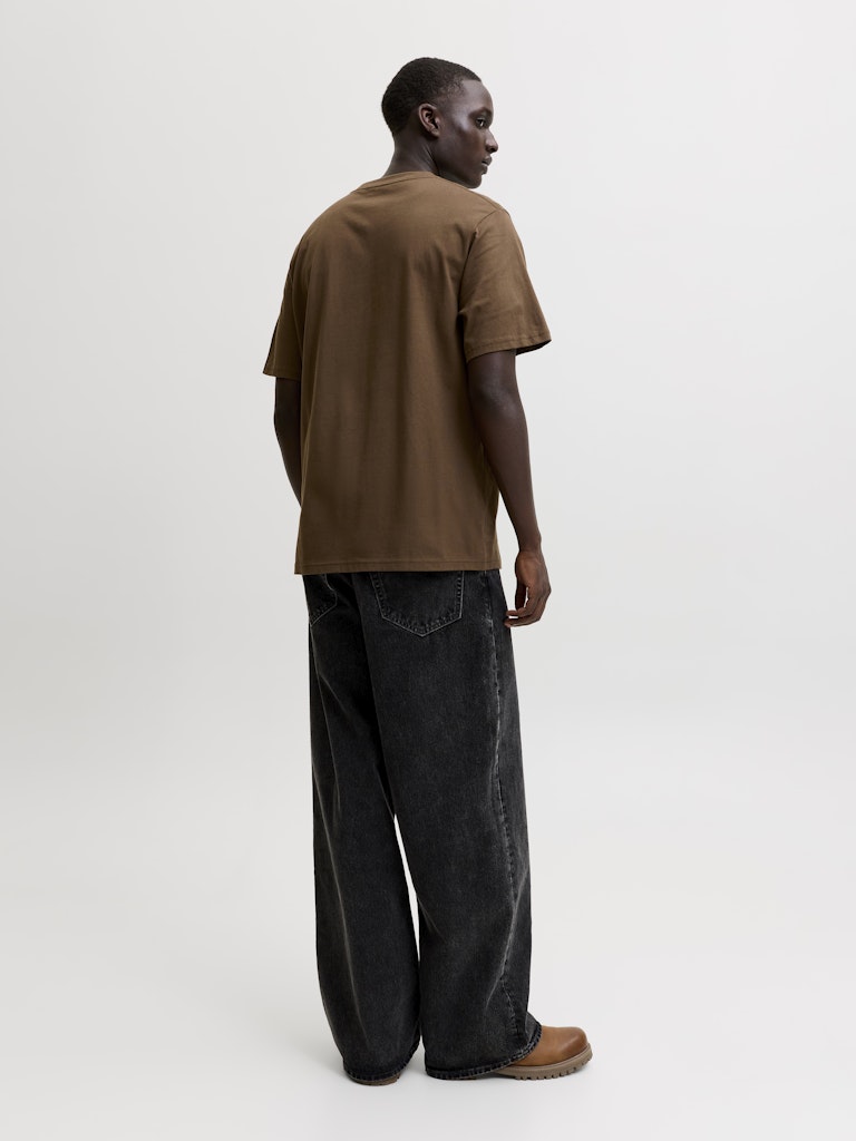 JJESOHO TEE SS CREW NECK NOOS
