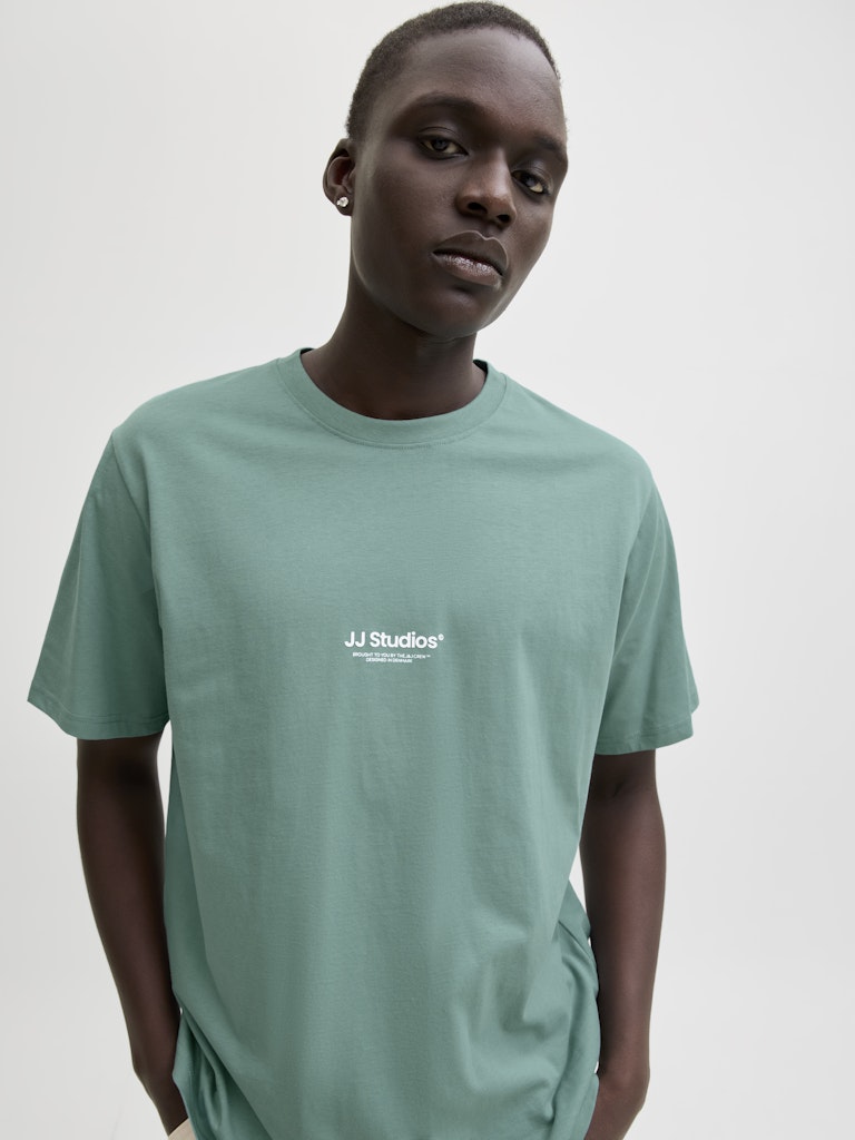 JJESOHO TEE SS CREW NECK NOOS
