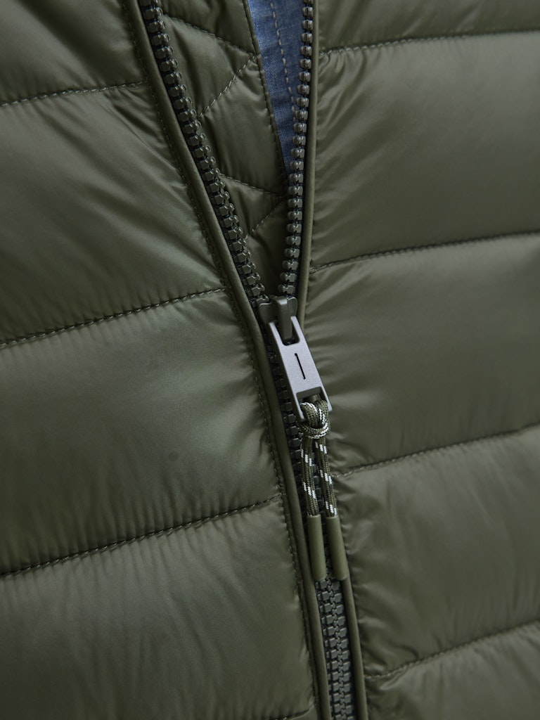 JJEBRADLEY LIGHT PUFFER COLLAR NOOS