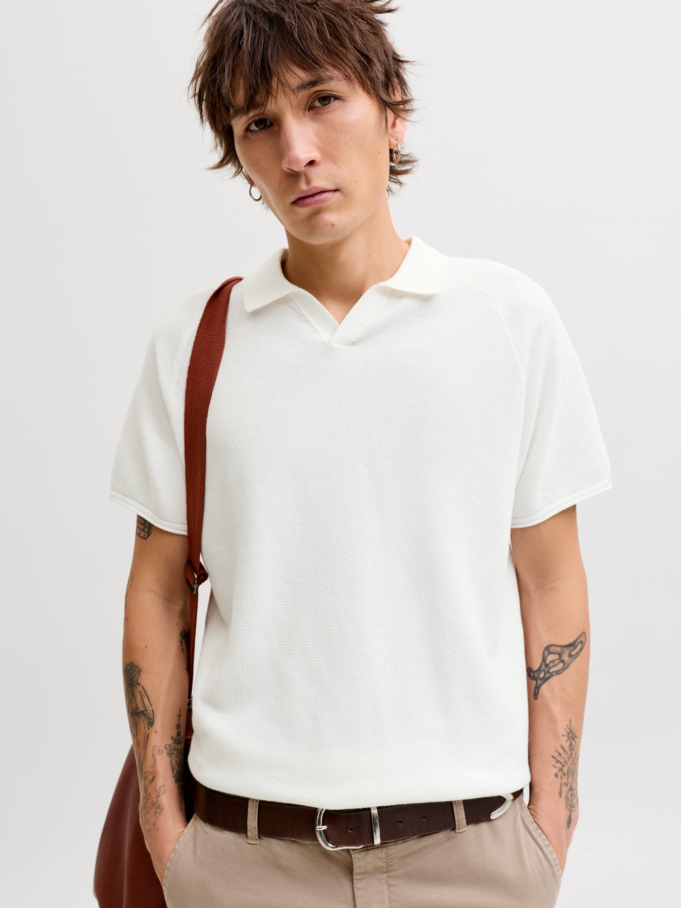 JJHILL KNIT SPLIT NECK SS26