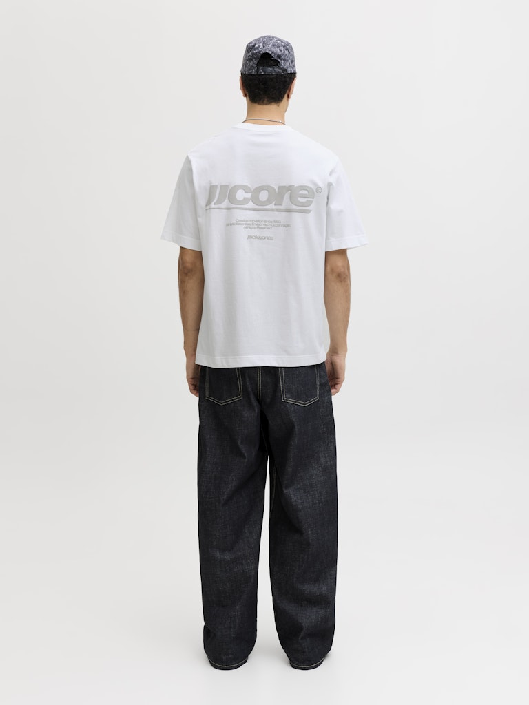 JCOCLUB BACK TEXT PRINT TEE SS CREW NECK