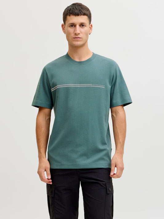 JCOFUSION CHEST BRAND TEE SS CREW NOOS