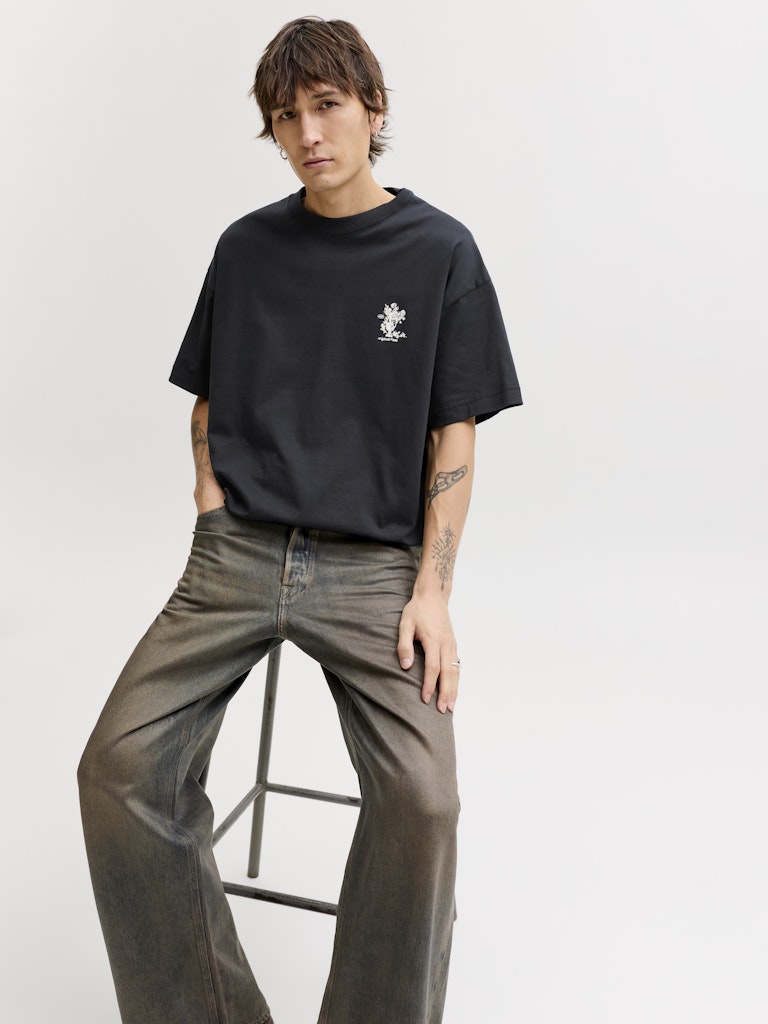 JORMAINE BACK TEE SS CREW NECK SN