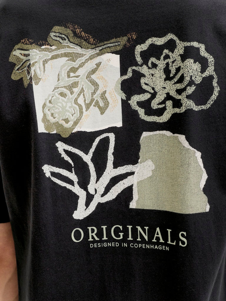 JORMONTAUK AOP BACK TEE SS CREW NECK SN