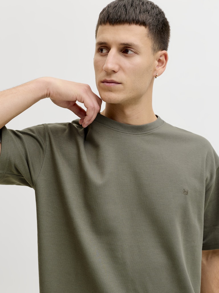 JPRBLAETHAN SS LOGO TEE SN