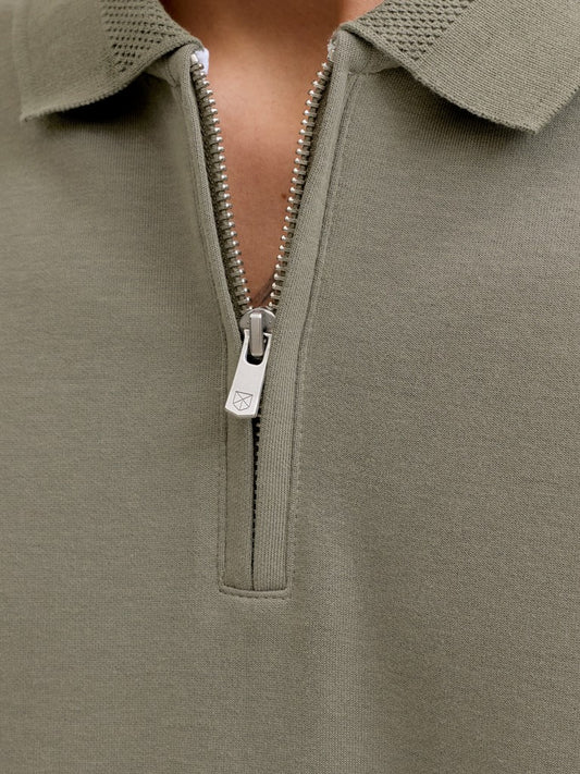 JPRBLAETHAN SS ZIP POLO SN - OLIVE GREEN