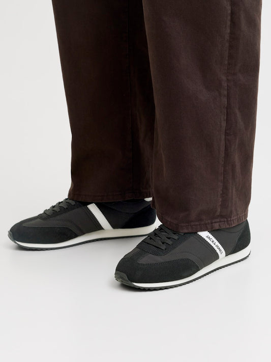 JFWBURTON-RUNNER-INTERNATIONAL-CAMPAIGN