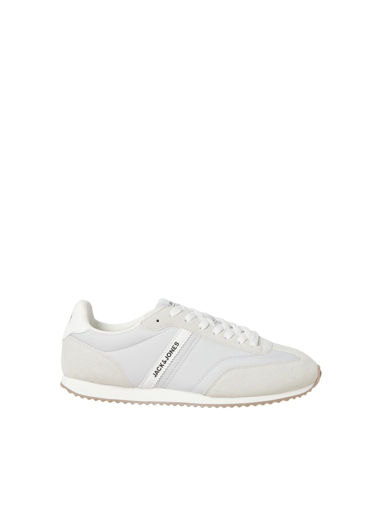 JFWBURTON-RUNNER-INTERNATIONAL-CAMPAIGN