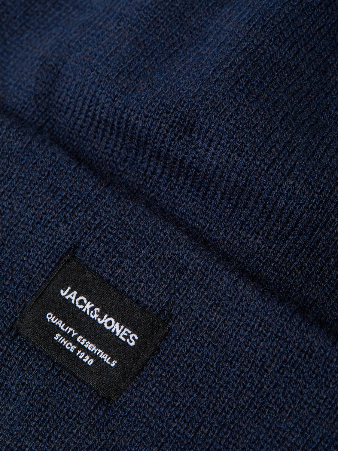 JACDNA BEANIE NOOS