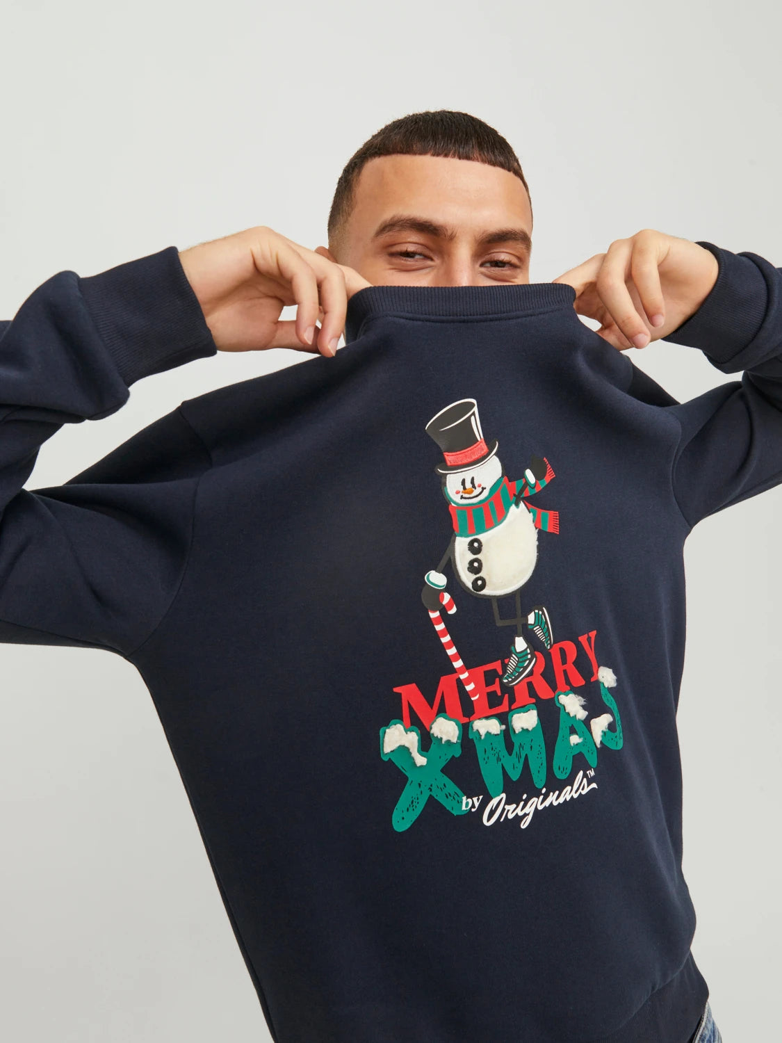 X-MAS CREWNECK SWEATSHIRT